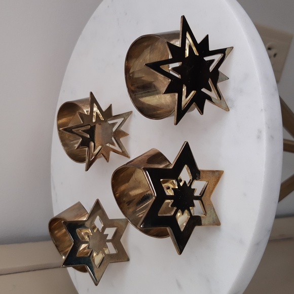 Brass Christmas Napkin Rings - Picture 1 of 3